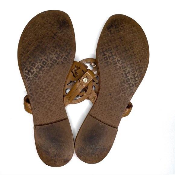 ❎ SOLD Tory Burch Miller Sandals Patent Leather Tan Brown Size 9 - Picture 12 of 14